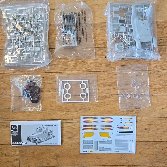 AMT 1929 Ford "A" Pickup la-Kart By George Barris 1929 Fordd Cutom 1:25 Scale - Picture 8 of 9